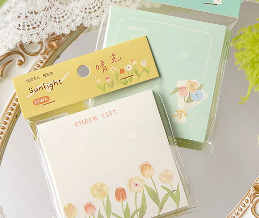 Aesthetic Tulip Memo Pad - 100 Sheets